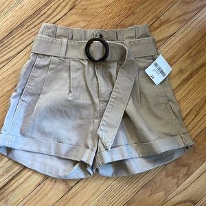 paper bag shorts with belt detailing
